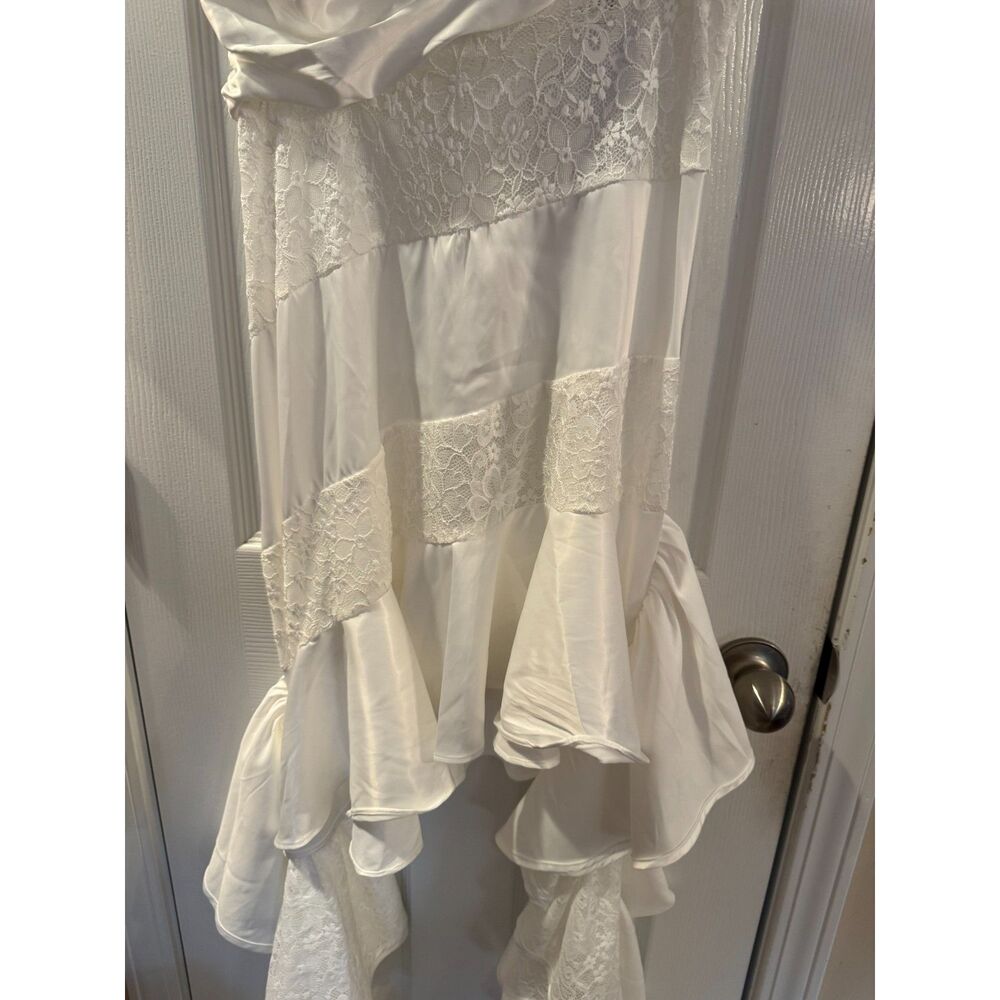AKIRA White Satin Lace Mini Dress Ruffle Side Trains Bridal Prom Size L NWT - Picture 6 of 14